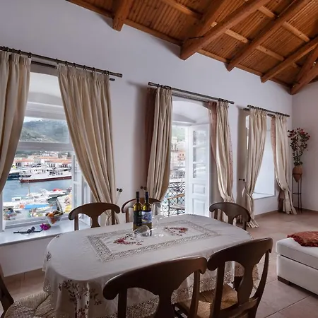 Douskos Exclusive Hydra (Saronic Islands)